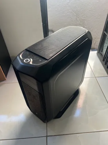 Gabinete Corsair High Tower - Torre Grande