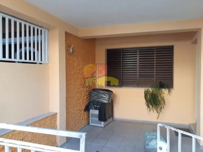 CASA 89M² 3 DORMS, QUINTAL, JARDIM-VL CAM. DO MAR