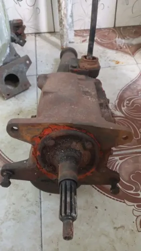 Motor e câmbio c10
