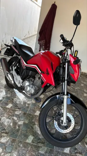 Vende-se Titan 160