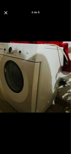 Venda-se máquina secar roupa NOVA 