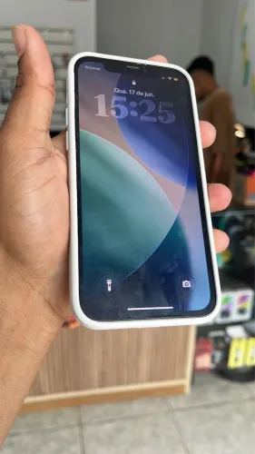 iPhone 12 Pro 128 gb pra trocar em moto com volta minha 