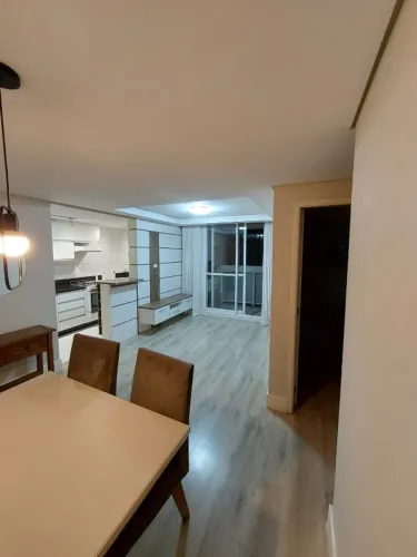 Apartamento Semi-Mobiliado com Varanda Gourmet - Capão Raso