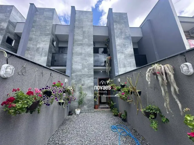 Sobrado com 2 dormitórios à venda, 56 m² por R$ 320.000,00 - Itinga - Araquari/SC