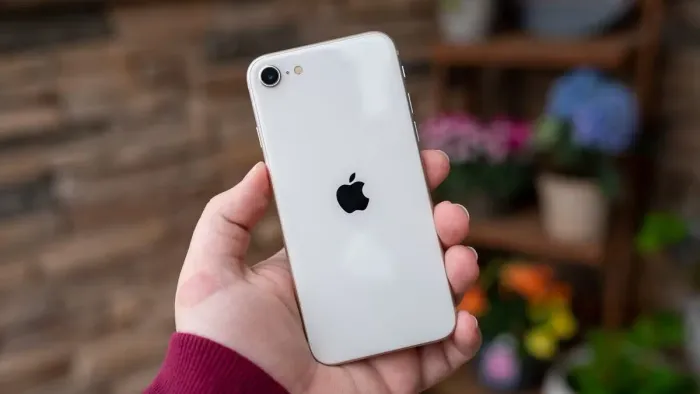 IPHONE SE 2020