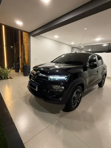Renault Kwid Intense 1.0 Flex 12V 5P Mec. 2023