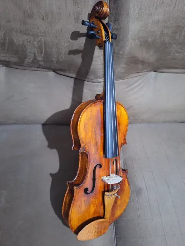 Violino stradivarius 4/4