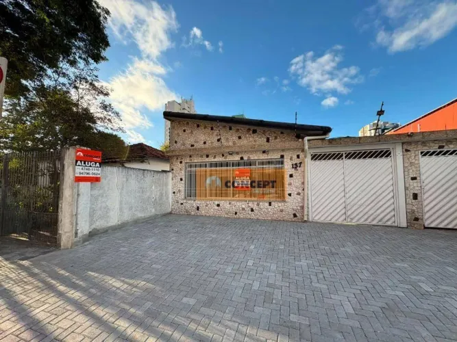 Casa com 3 dormitórios para alugar, 213 m² por R$ 7.238,65/mês - Centro - Suzano/SP