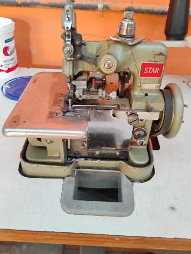 Overloque Semi Industrial com motor grande