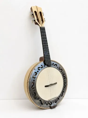 Banjo Carlinhos Luthier + Case (Estojo) - Semi-novo
