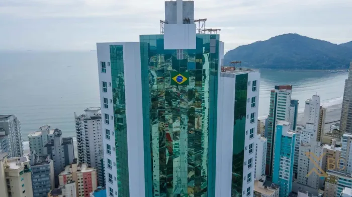 Apartamento 3 Quartos para Venda em Balneário Camboriú, Centro, 3 dormitórios, 3 suítes, 4