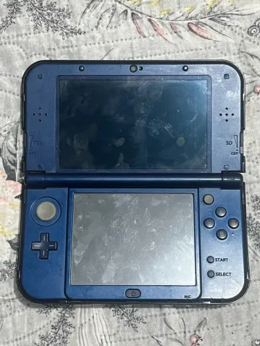 New Nintendo 3ds Xl com defeito leia descrição