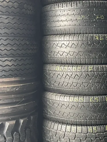 Pneus novos e usados