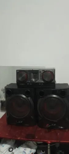 Vendo tv e som