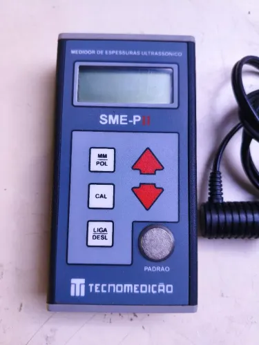 Medidor de espessuras ultrassonico tecnomediçao