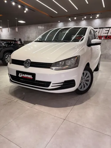 Volkswagen Fox Trendline 1.0 Flex 8V 5P 2015