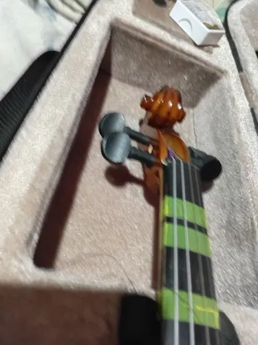 Violino ? 4/4 novo