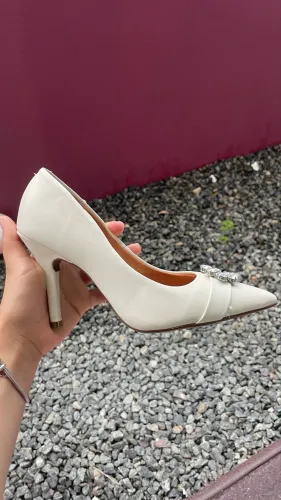 Scarpin Vizzano Bege - tamanho 36