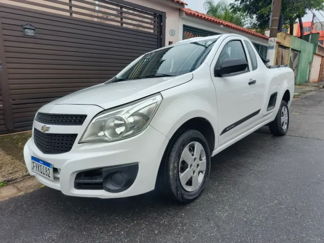 Chevrolet Montana LS 1.4 Econoflex 8V 2P 2015