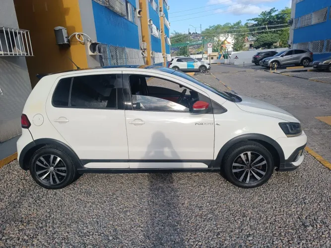 Volkswagen Fox Pepper 1.6 Flex 16V 5P 2015