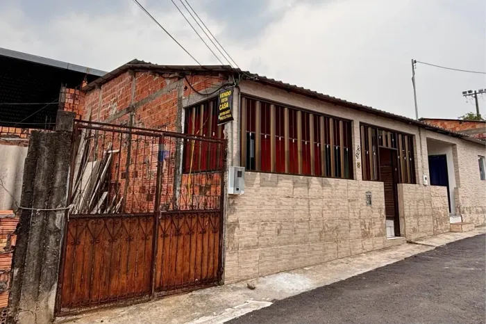 Casa para morar ou investir em Flores, Manaus- Amazonas!