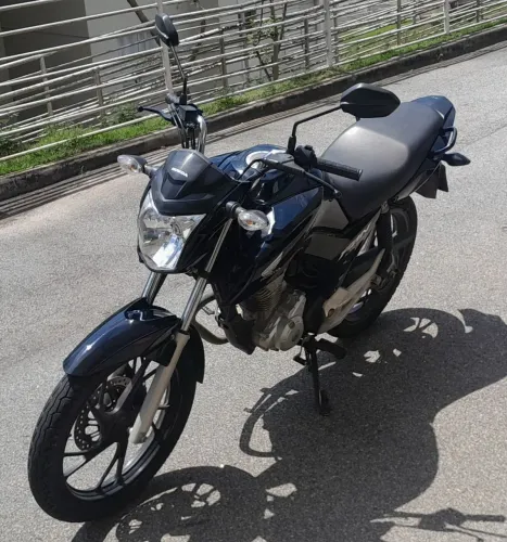 CG 160 FAN ANO 2023 BAIXO KM
