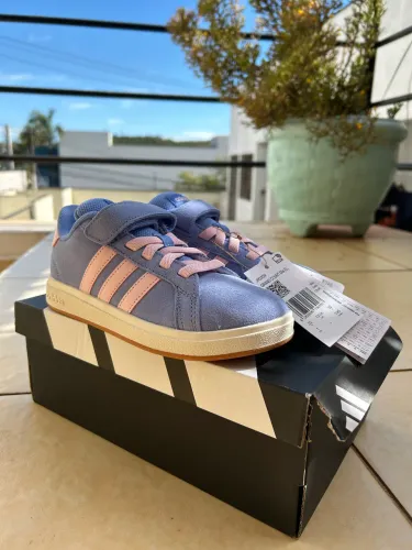 Tênis adidas grand court 2.0 lilás, novo, tamanho 30