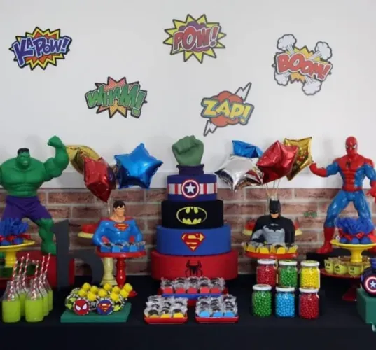 Bolo Fake Super Heróis Festa e Decoração Infantil
