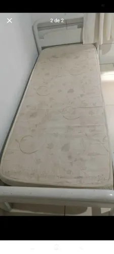Cama com colchão