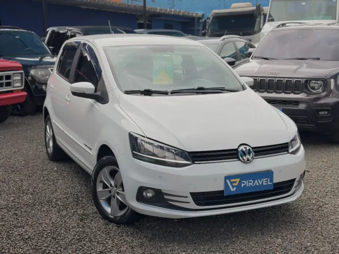 Volkswagen Fox Comfortline 1.6 Flex 8V 5P 2018