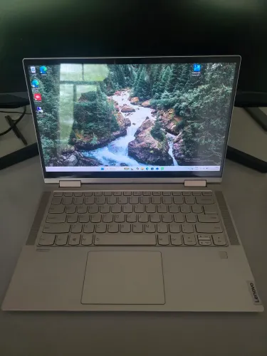 Notebook Lenovo Yoga C740 