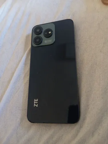 Celular ZTE BLADE V50