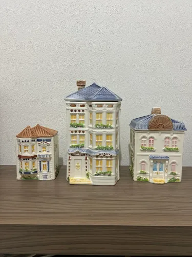 Weiss - Coleção Casinhas Biscoiteiras Avon