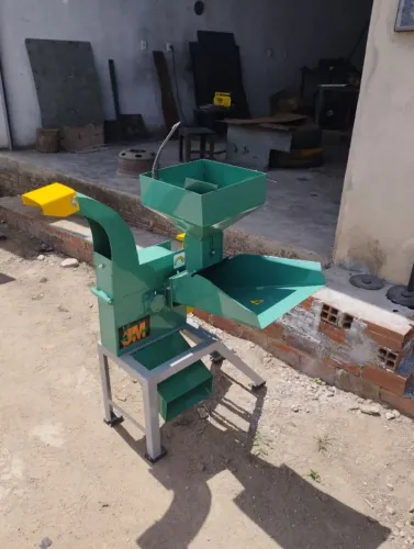 Triturador Forrageiro Com base Para motor a gasolina 7hp