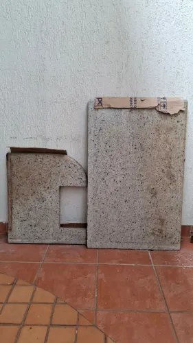 Pedras de granito para bancadas complementares de cozinha ou área de serviço