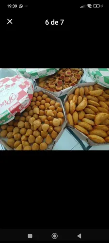 Salgados fritos ou congelados 