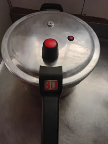 Panela de pressão 