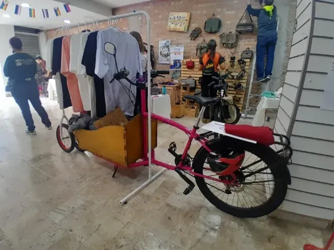 bicicleta Long John Lilas  - NÃO ACEITO TROCA