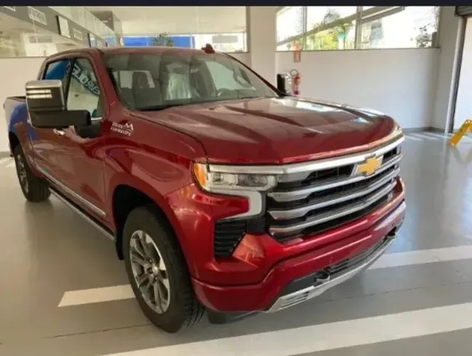 Chevrolet Silverado High Country 5.3 V8 AWD Aut. 2025