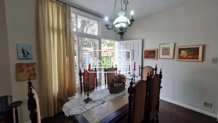 Casa Ampla com 6 Quartos no Verbo Divino em Barra Mansa