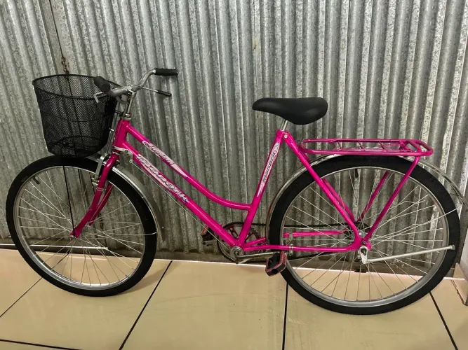 Bicicleta Monark Tropical Rosa com Cestinha - Perfeito Estado