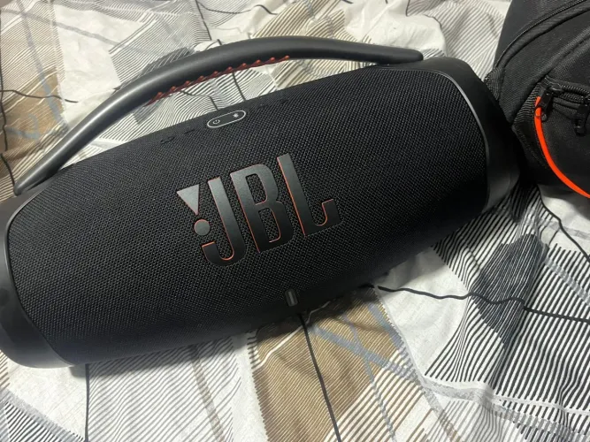 Vende-se caixa de som JBL
