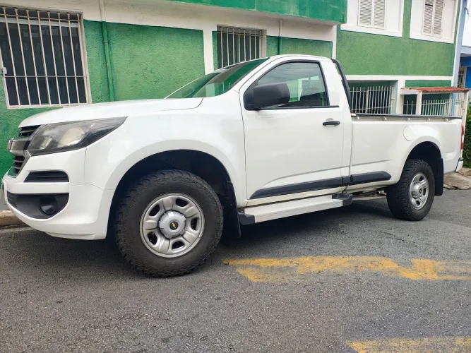 Chevrolet S10 Pick-up LS 2.8 TDI 4X4 CS Diesel 2017