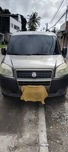 Fiat Doblo Attractive 1.4 Fire Flex 8V 5P 2012