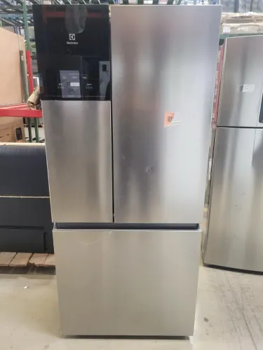 Vende se geladeira zero