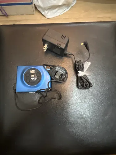 Kenwood portable MD player dmc-j3+1MD+transformador funcionando perfeitamente .