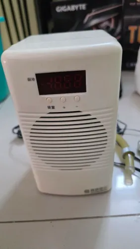 RTX 2080 water + Bomba wc+ Reservatório + Conexões