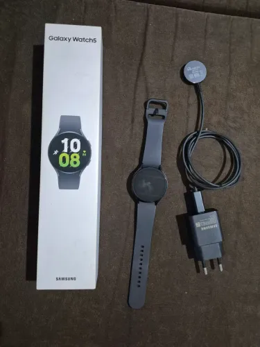 Galáxia whatch 5..350,00 só troca a bateria