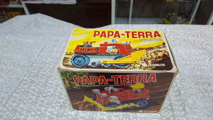 Carrinho antigo Glasslite Papa Terra