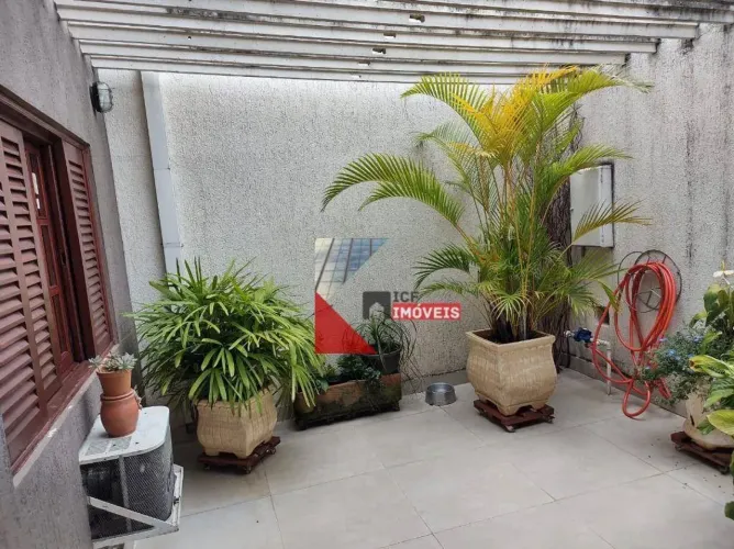 Casa com 2 dormitórios à venda, por R$ 350.000 - Vila Grego - Santa Bárbara D'Oeste/SP